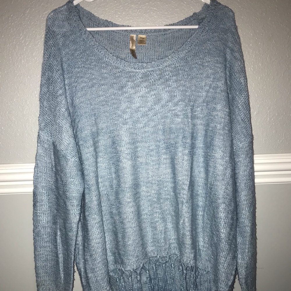 Boutique Sweater ✨